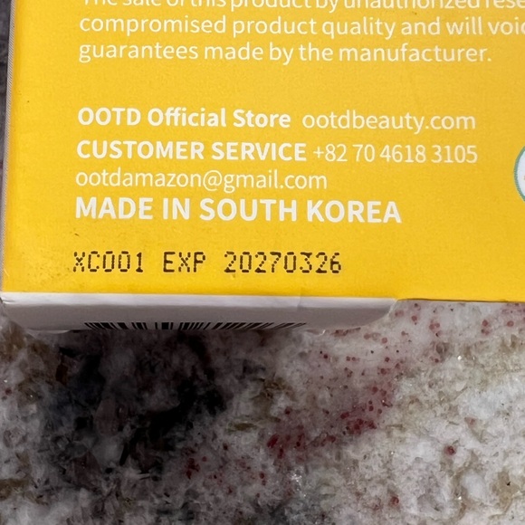 OOTD EVE VEGAN DARK CIRCLE EYE SERUM -VITAMIN C - Picture 14 of 16